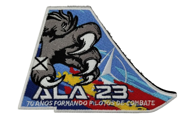Ala 23 - 70 años de la Escuela de Caza y Ataque